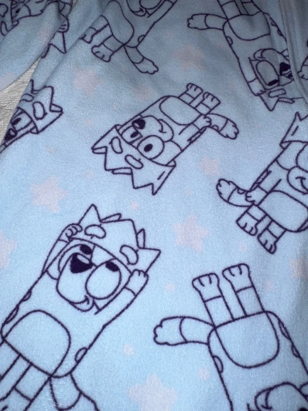 Bluey Unisex Infant Printed Baby One-Piece Footed Sleeper EUC 18m